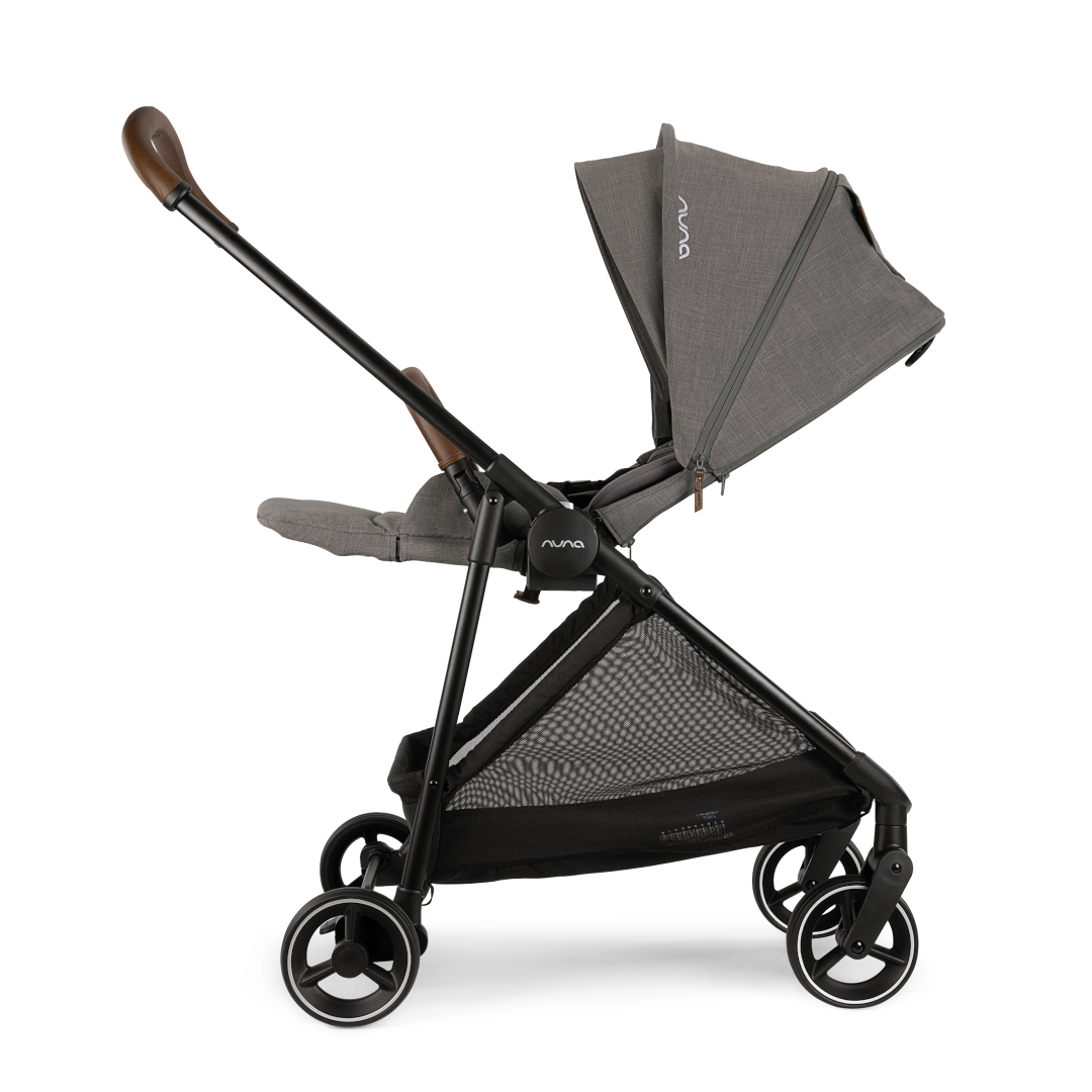 Pachet carucior 4 in 1 Nuna Ixxa cu scoica Arra Flex si baza Next