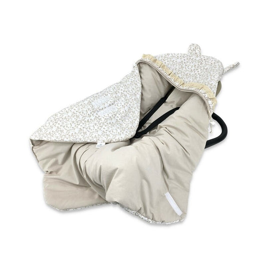 Paturica calduroasa, MimiNu, Premium, Pentru scoica, scaun auto/carucior, Cu volanas si dantela, Dimensiune 90x90 cm, Din Bumbac, Materiale certificate Oeko Tex Standard 100, Meadow