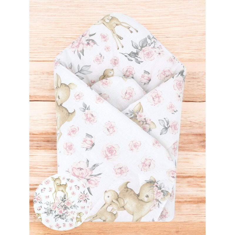 Paturica de infasat, MimiNu, Cu doua fete, Cu multiple utilizari, Cu inchidere arici velcro, Dimensiune 75x75 cm, Din bumbac certificat Oeko Tex Standard 100, Sweet Deer Pink