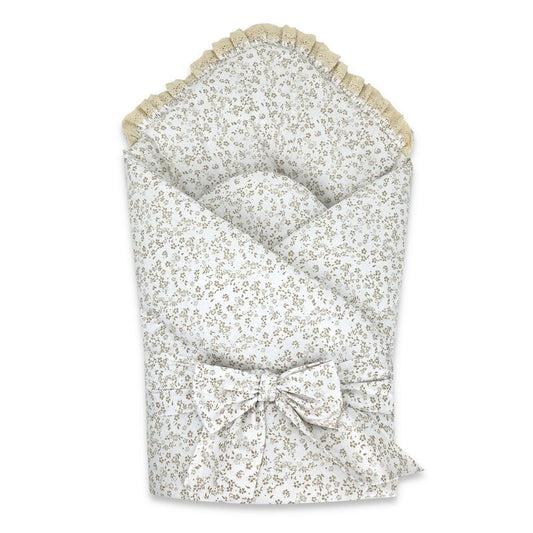 Paturica de infasat, MimiNu, Premium, Cu volanase si dantela, Cu multiple utilizari, Cu inchidere cu panglica, Dimensiune 75x75 cm, Din bumbac certificat Oeko Tex Standard 100, Meadow