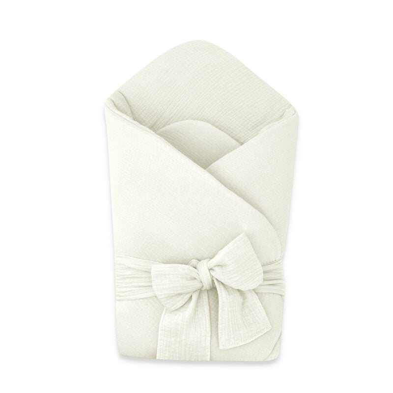 Paturica de infasat, Qmini, Din muselina dubla, Cu inchidere cu panglica, Dimensiune 75x75 cm, Din material certificat Oeko Tex Standard 100, Cream