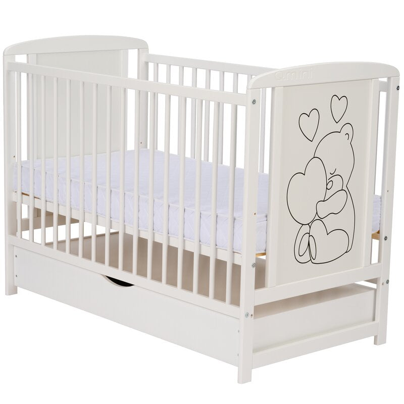 Patut din lemn, 120x60 cm, Cu sertar, Din lemn de pin si mdf, Stabil si rezistent, Inaltime saltea reglabila pe 3 nivele, Laterala cu 3 bete detasabile, EN716-1, EN716-2, Alb, Qmini, Timmi Heart + Saltea 10 cm