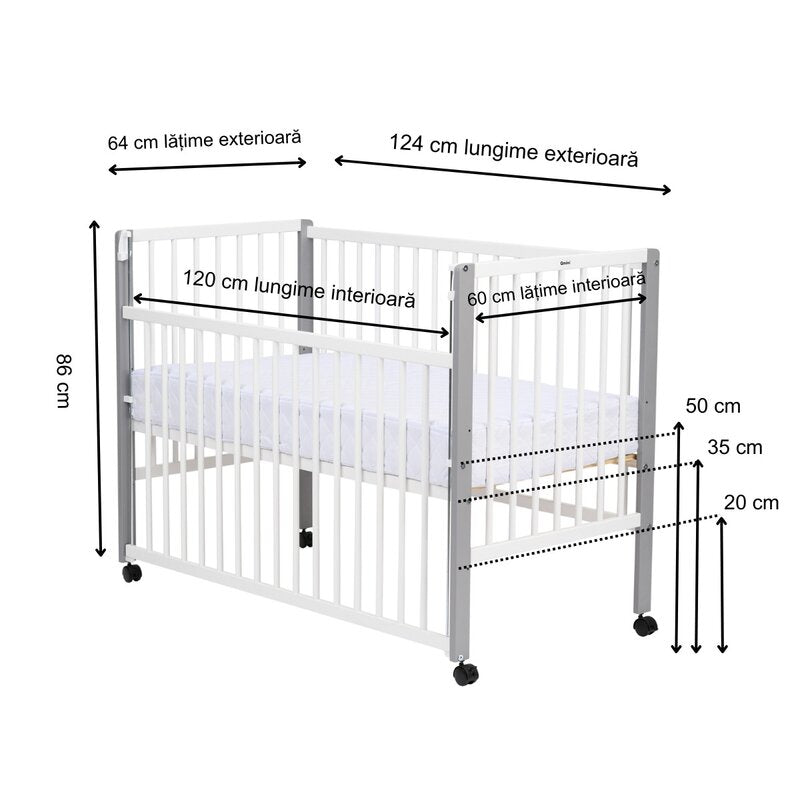 Patut din lemn bebe, 120x60 cm, Cu laterala culisanta, Din lemn de pin, Stabil si rezistent, Inaltime saltea reglabila pe 3 nivele, Laterala cu 3 bete detasabile, EN716-1, EN716-2, Alb, Qmini, Maya + Saltea 12 cm