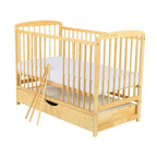 Pătuț BabyNeeds Ola 120x60 cm natur – trei bare laterale detașate, lângă pătuț
