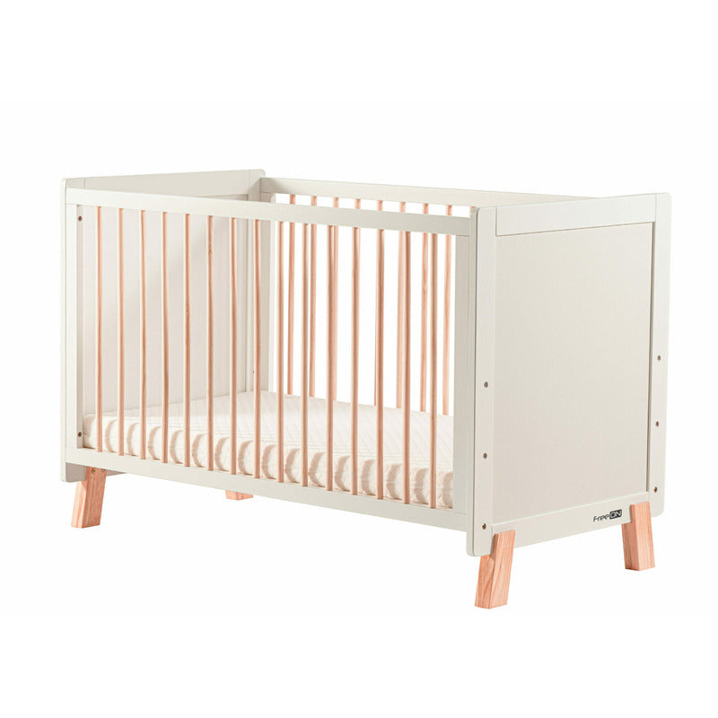 Patut din lemn bebe, 120x60 cm, Transformabil, Cu bariera de siguranta, Din lemn de pin si mdf, Stabil si rezistent, White, FreeON, Ava