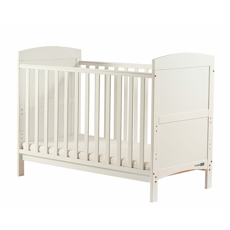 Patut din lemn bebe, 120x60 cm, Transformabil pentru bebe si junior, Din lemn de pin si mdf, Cu sina speciala pentru dentitie, Stabil si rezistent, White, FreeON, Lory