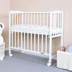 Patut New Baby Mateo 90x40 cm, Alb – pătuțul cu laterala coborâtă