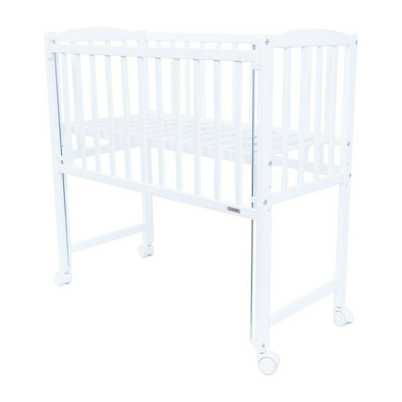 Patut New Baby Mateo 90x40 cm, Alb – pătuțul pe fundal alb
