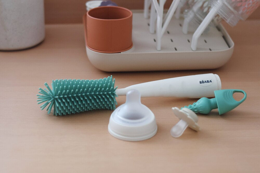 Perie din silicon Beaba 2 in 1 Sage Green