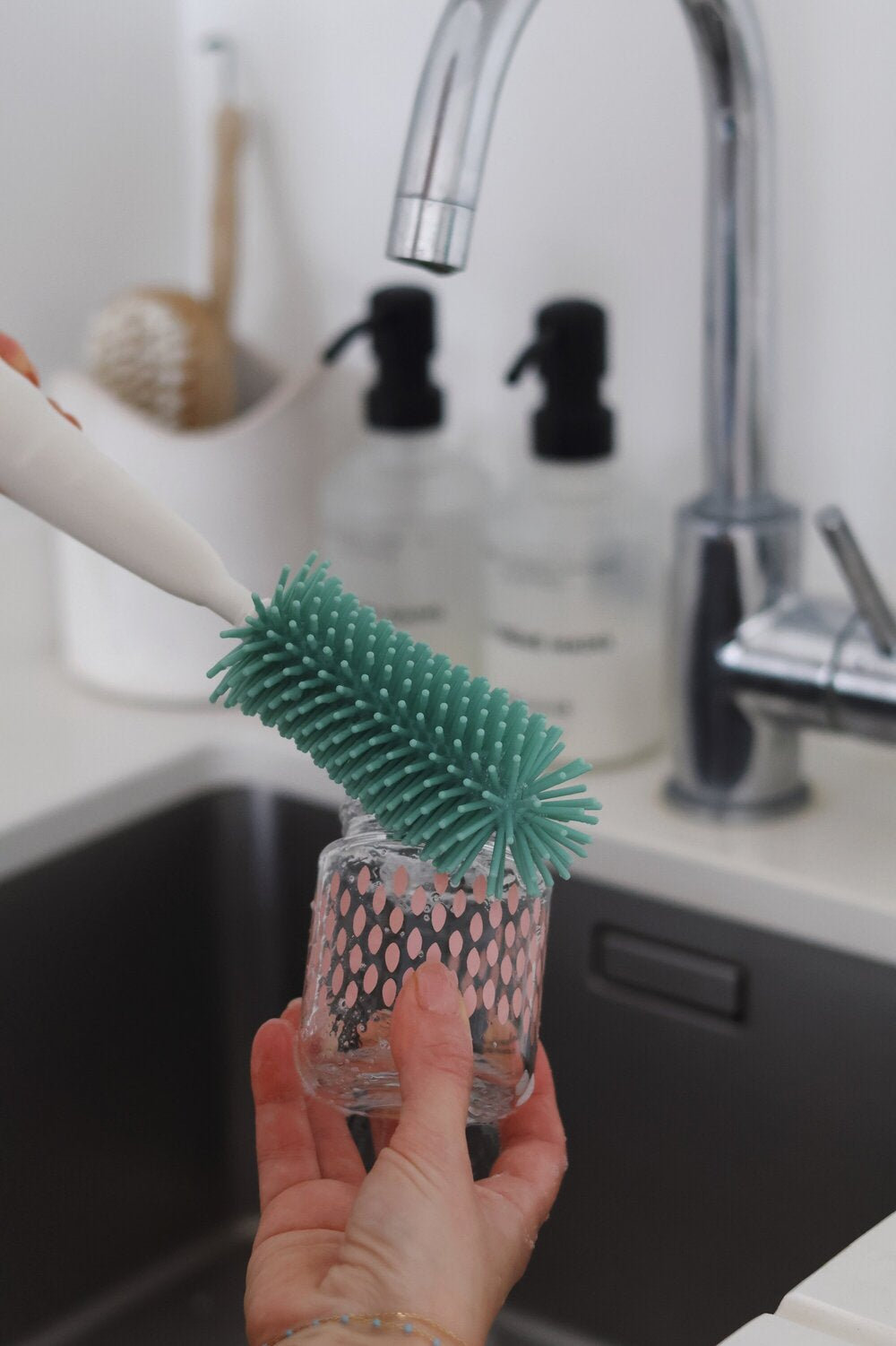 Perie din silicon Beaba 2 in 1 Sage Green