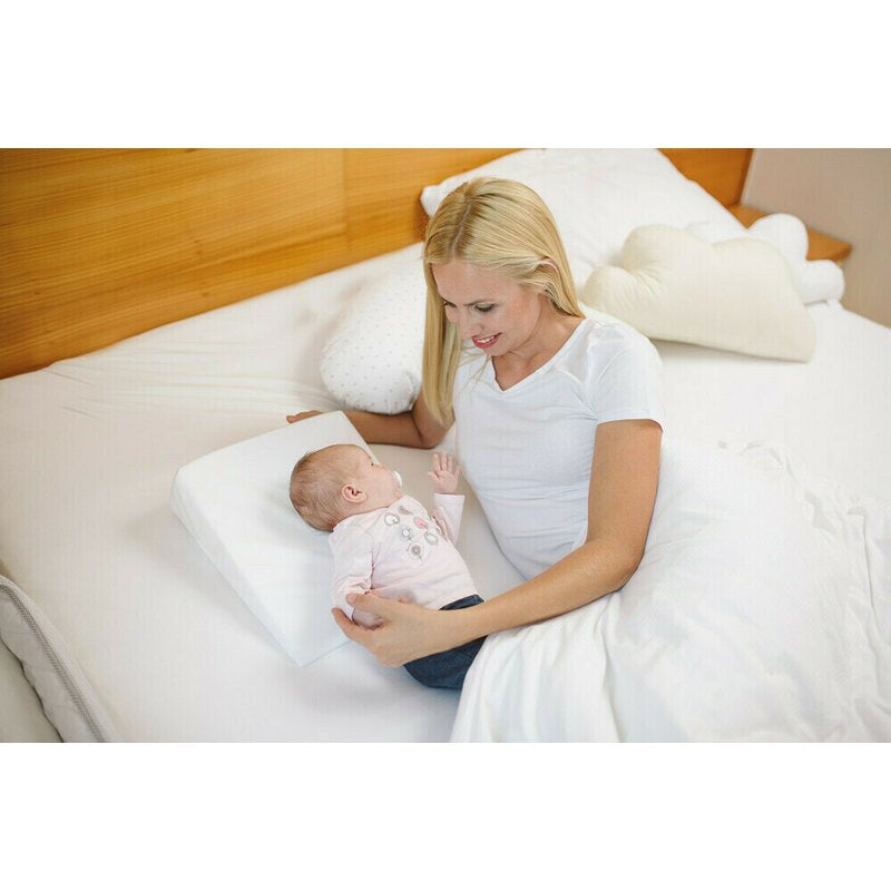 Perna inclinata Bubaba pentru patut cu husa din bumbac 60x37 cm