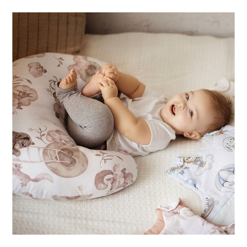 Perna pentru alaptat, Bocioland, Gray Pea, Cu husa detasabila, Din bumbac, 50x18 cm, Gri