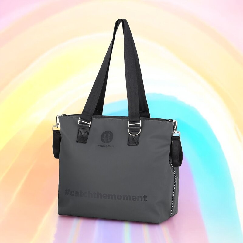 Geanta pentru mamici Petite&Mars Zoe cu 6 buzunare 53 x 36 x 19 cm