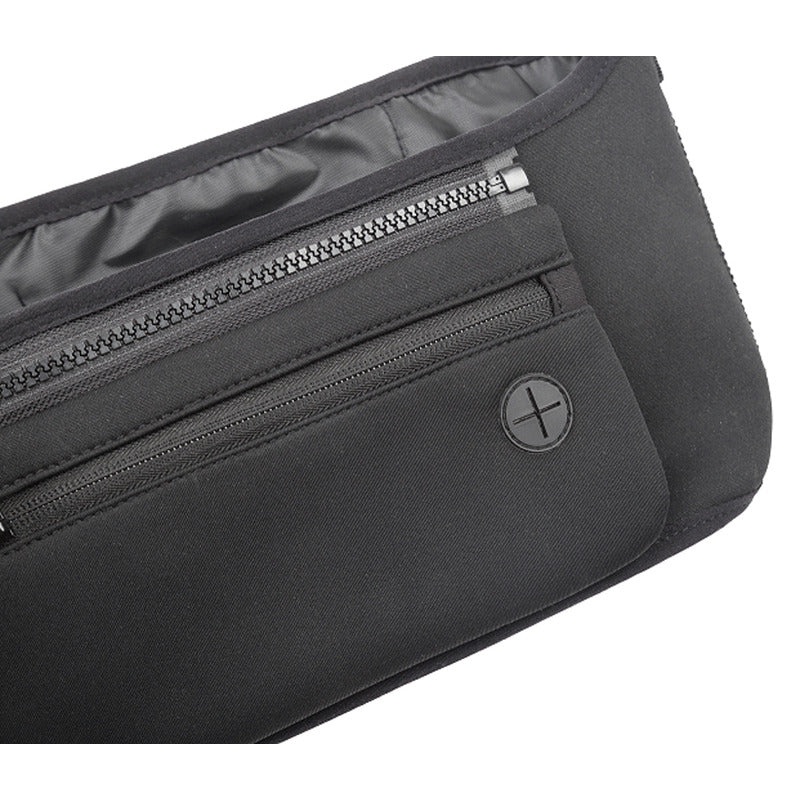 Organizator carucior, Petite&Mars, Cu buzunar frontal detasabil, Dimensiune universala, 31.5x19.5x9.5 cm, Atasare usoara cu Velcro, Negru