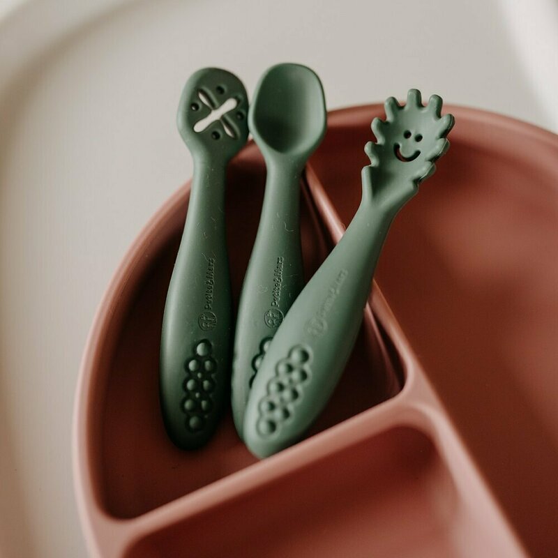 Set 3 lingurite, Petite&Mars, Diverse forme, Pentru supa, paste, alimente usoare, Dezvolta simturile si abilitatile senzoriale, Silicon, Fara BPA, 6 luni+, Galben