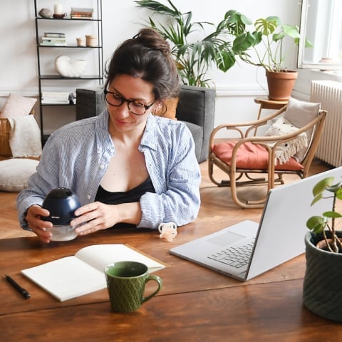 Pompă de Sân Electrică Hands-Free Beaba Night Blue 3 Moduri 9 Niveluri