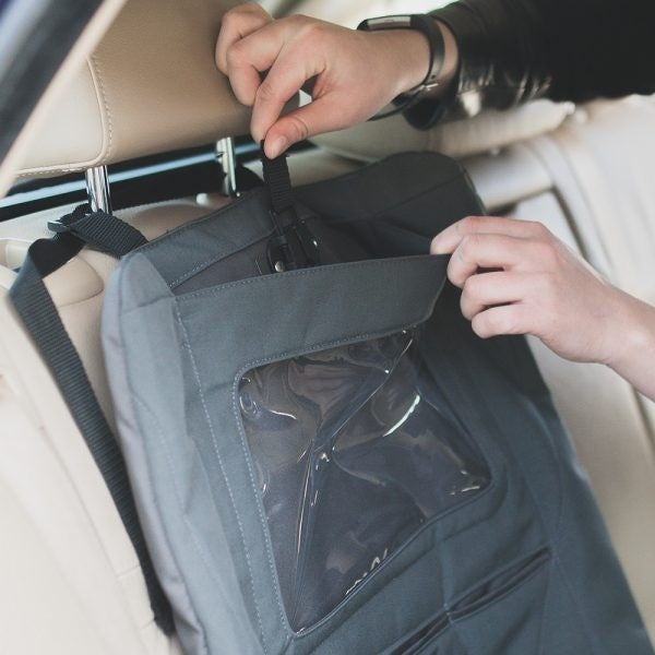 Protectie pentru bancheta si tableta BeSafe