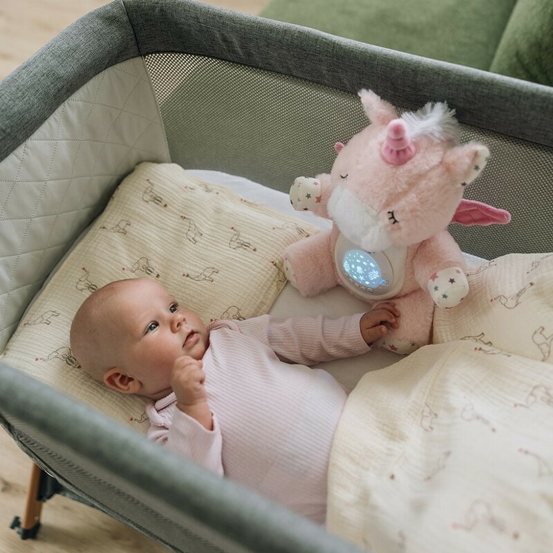 Jucărie Multifuncțională Free2Play cu Proiector Muzical | 7 Modele Proiecție | Sunete și Melodii | Unicorn