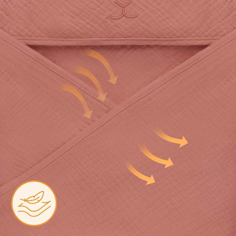 Prosop de baie, Lionelo, Cu gluga, Din muselina, 100% bumbac, 80x80 cm, Absorbtie eficienta, Rosu