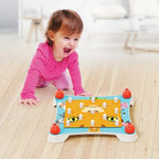 Puzzle Quercetti Ghiceste Animalul – copil care lucrează la puzzle-ul cu animale