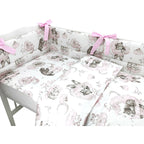 Lenjerie pătuț Qmini Teddy Bear & Friends Pink 120x60 cm, 3 piese – imagine 8