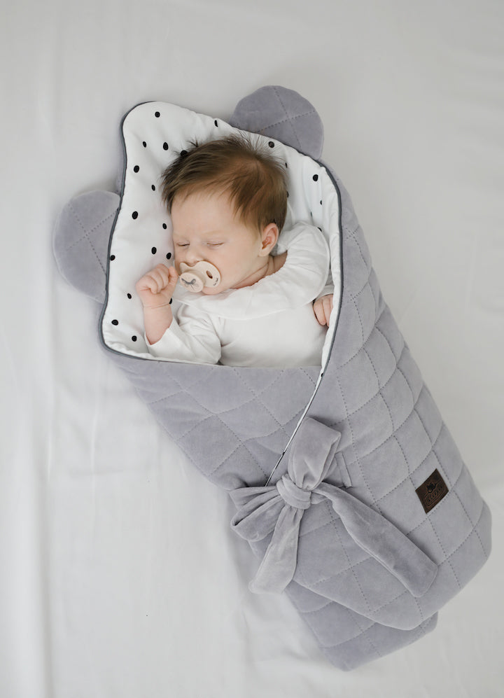 Wrap cu urechi Babyhorn nou nascut - Royal Baby Sleepee