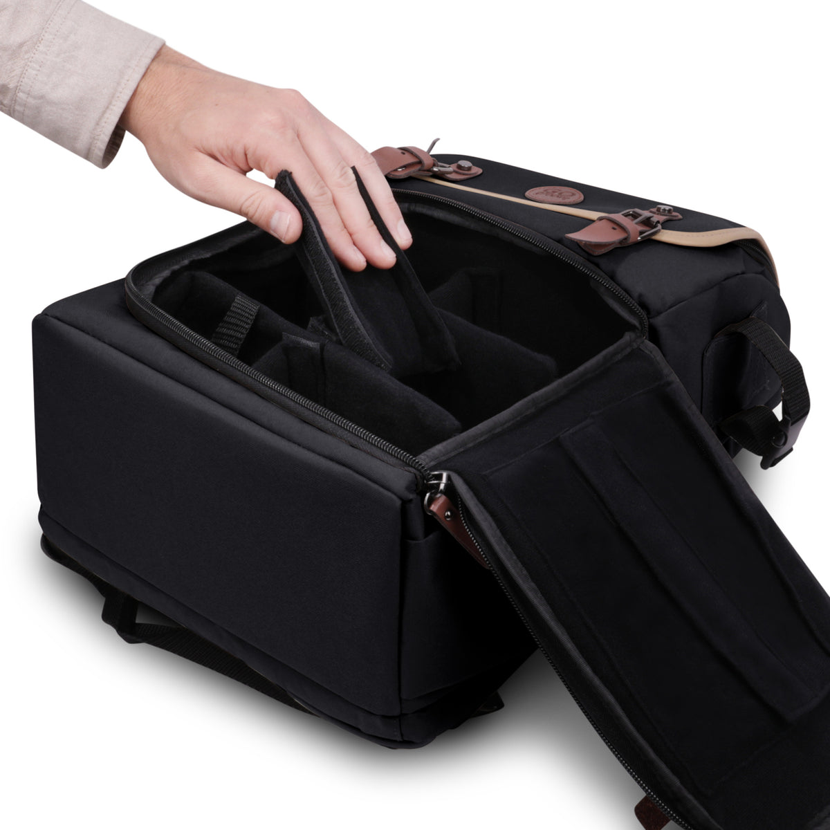 Rucsac TCG Designer Edition Canvas Black 38cm - Protecție Premium pentru Cărți Colecționabile