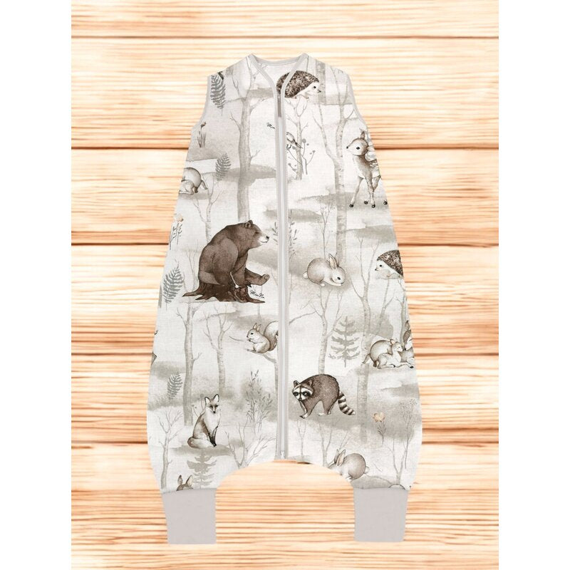 Sac de dormit, MimiNu, Cu picioruse, De iarna, Din bumbac certificat Oeko Tex Standard 100, Cu fermoar pe mijloc, 103 cm, 2-6 ani, 2.5 Tog, Design, Woodland