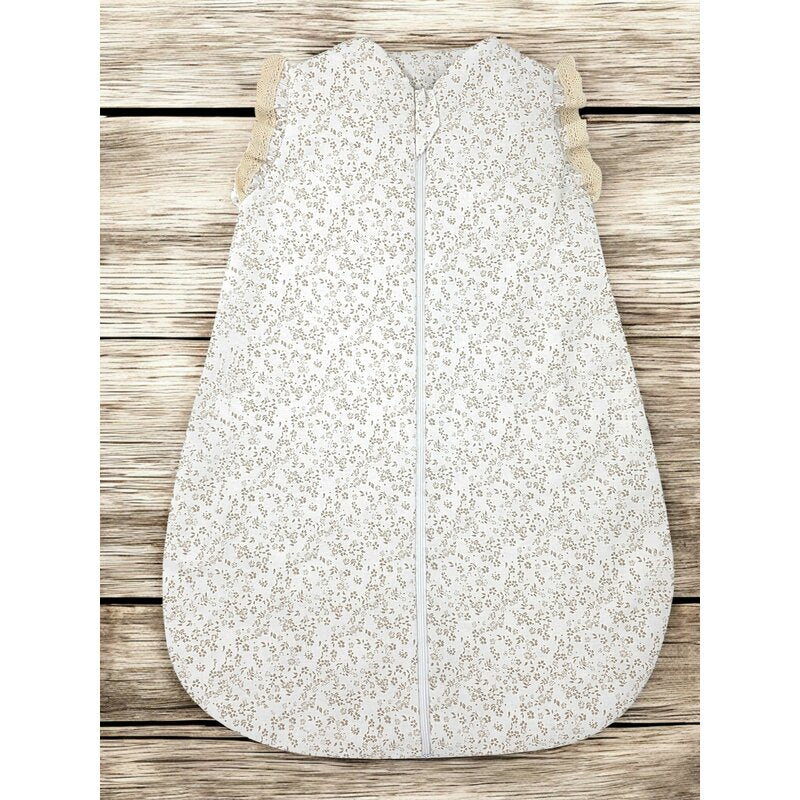 Sac de dormit, MimiNu, Premium, Pentru bebelusi, De iarna, Din bumbac certificat Oeko Tex Standard 100, Cu dantela si volan, 70 cm, 2.5 Tog, Meadow