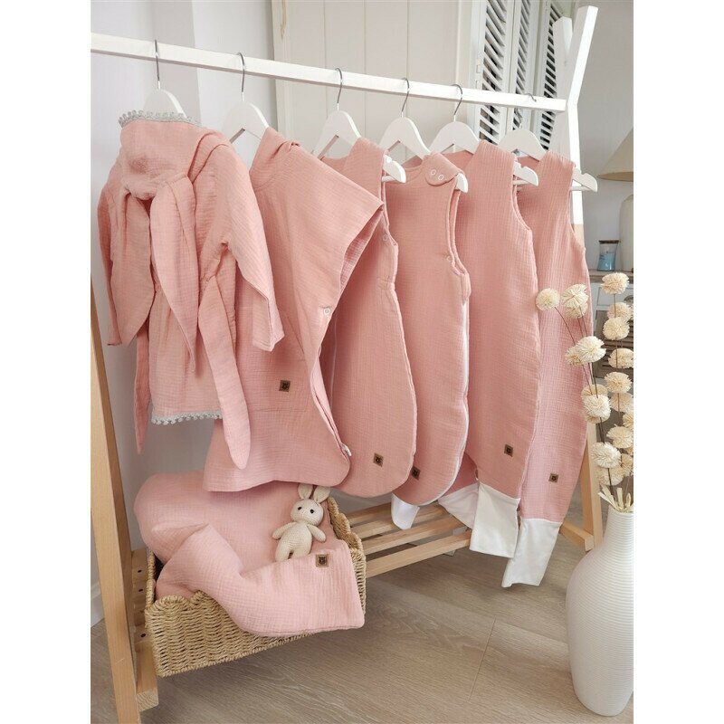 Sac de dormit, Qmini, Cu picioruse, De iarna, Din muselina dubla, Cu fermoar pe mijloc, 90 cm, S, Material certificat Oeko Tex Standard 100, Powder Pink