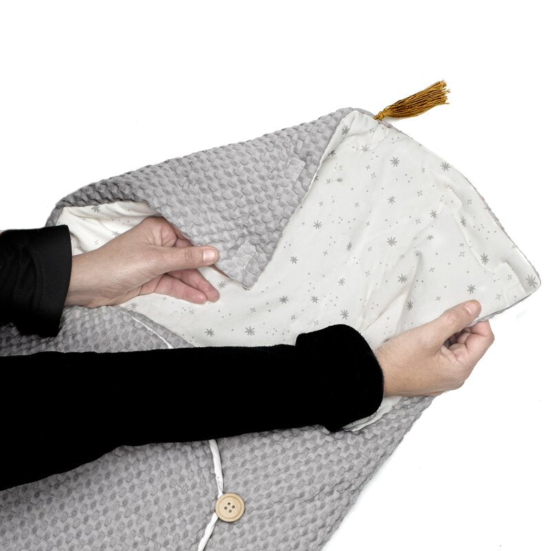 Sac de iarna cu gluga, Jane, Mims Plus, Pentru carucior si scoica auto, 88 x 43 cm, Inchidere cu nasturi si fermoar, Botanic