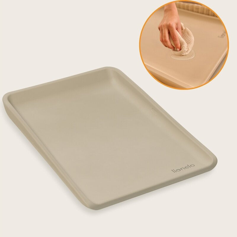 Saltea de infasat, Lionelo, Megs, Moale, Utilizabil si fara husa, Impermeabila, Design ergonomic, 70x49 cm, Fara BPA, Conform cu standardul de securitate EN71-3, 0 luni+, Bej