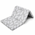 Saltea pliabila New Baby Standard Feather 120x60x5 cm, Gri – salteaua parțial pliată