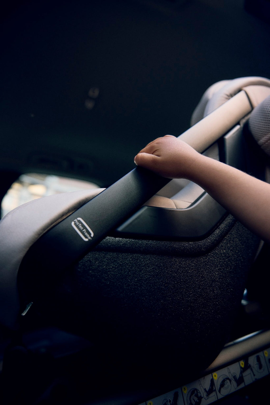 Scaun auto rear-facing Axkid One 3 i-Size