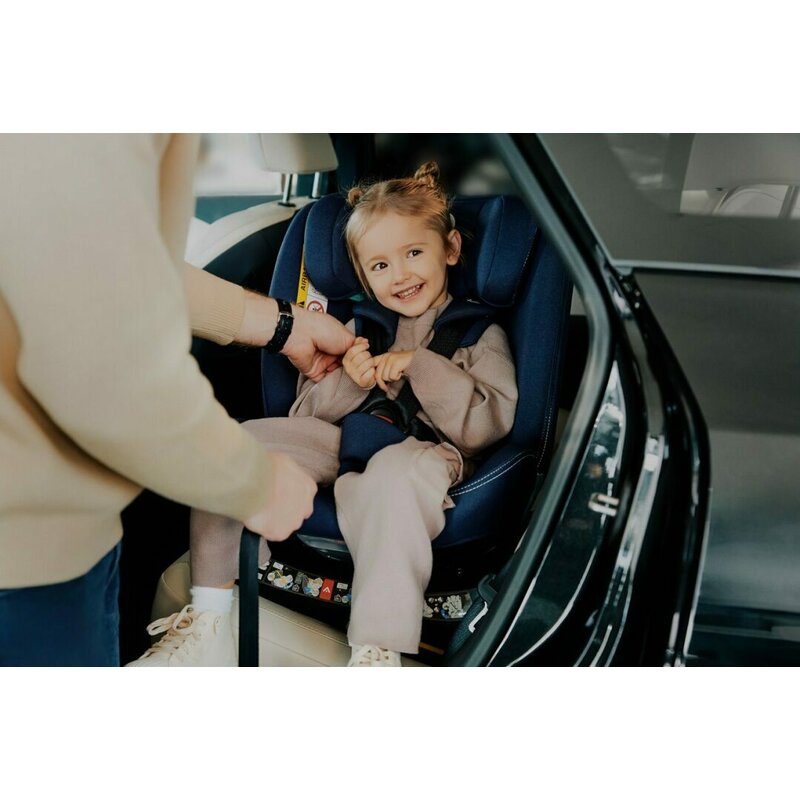 Scaun auto, Lionelo, Bastiaan One i-Size, 4 in 1, Protectie laterala, Cu spatar inclinabil in 4 pozitii, Cu tetiera reglabila in 13 pozitii, Rotire 360 grade, Top Tether, 0-36 Kg, 40-150 cm, Cu Isofix, Conform cu ECE R129, Roz