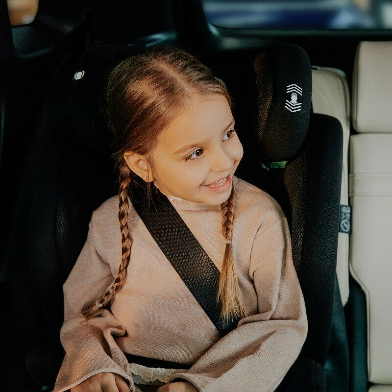 Scaun auto, Lionelo, i-Size Igo, 100- 150 cm, Cu isofix, Protectie laterala, Ajustare spatar in 2 pozitii, Tetiera Tri-Guard reglabila in 11 pozitii, Conform cu standardul european de securitate R129,