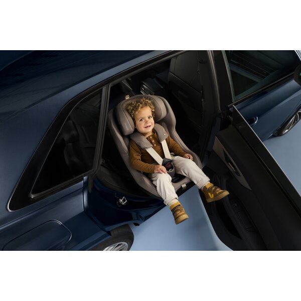Scaun Auto Maxi-Cosi Pearl Slide Pro i-Size cu SlideTech 3 luni - 4 ani