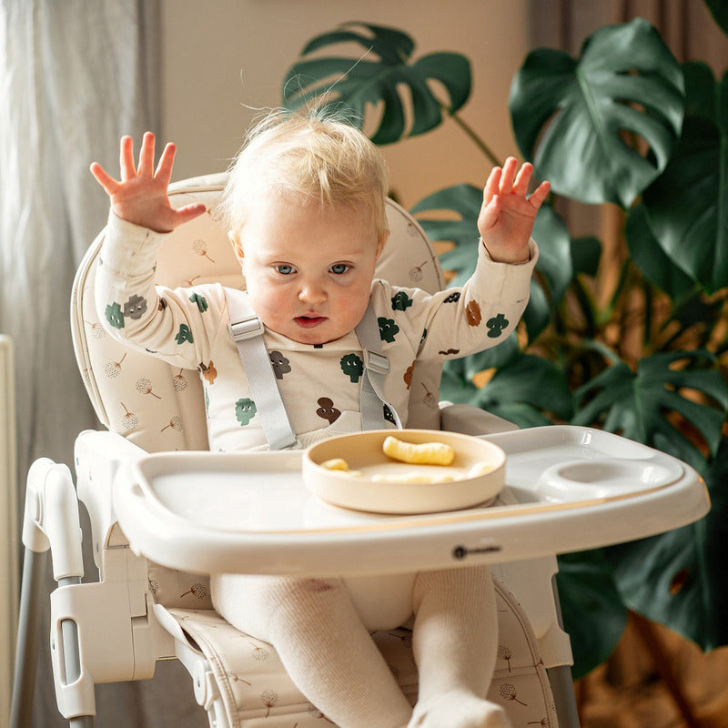 Scaun de masa, Petite&Mars, Gusto, Spatar reglabil in 3 trepte, Suport de picioare ajustabil, Cu husa impermeabila, 6- 36 luni, Conform cu standardele europene de securitate EN14988:2017 +A1:2020, Jasmine Honey