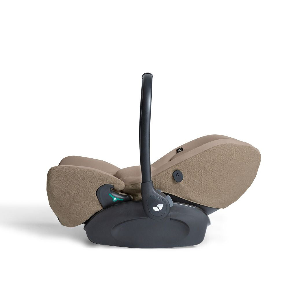 Joie - Scoica auto inclinabila i-Size i-Level Pro Signature Sandstone, 40-87 cm, testata ADAC si certificata R129
