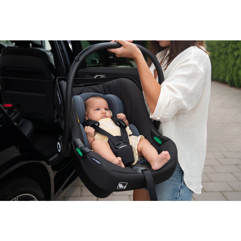 Scoica auto, Lionelo, i-Size Astrid, Include baza Isofix, 0-13 Kg, 40-87 cm, Cu maner si capotina reglabile, Cu protectie laterala avansata, Salteluta confortabila, Testat ADAC, Conform cu R129, Verde