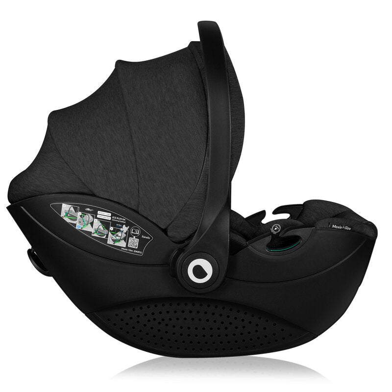 Scoica auto, Lionelo, Moxie, i-Size, 40-87 cm, Tetiera reglabila, intarita cu spuma de memorie, Carcasa ventilata, Din bambus, Protectie avansata, Conform cu R129, Negru