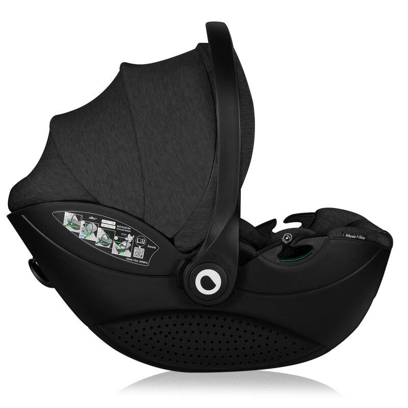 Scoica auto, Lionelo, Moxie, i-Size, 40-87 cm, Tetiera reglabila, intarita cu spuma de memorie, Carcasa ventilata, Din bambus, Protectie avansata, Conform cu R129, Negru