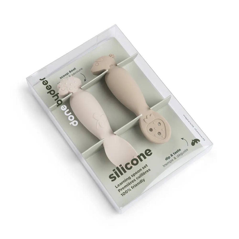 Set 2 lingurite de invatare Done by Deer Tiny Farm Sand