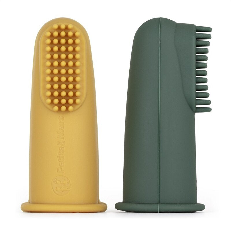 Set 2 periute de dinti pentru deget, Petite&Mars, Cu peri moi, Silicon, Include cutie depozitare, 0 luni+, Galben/Verde