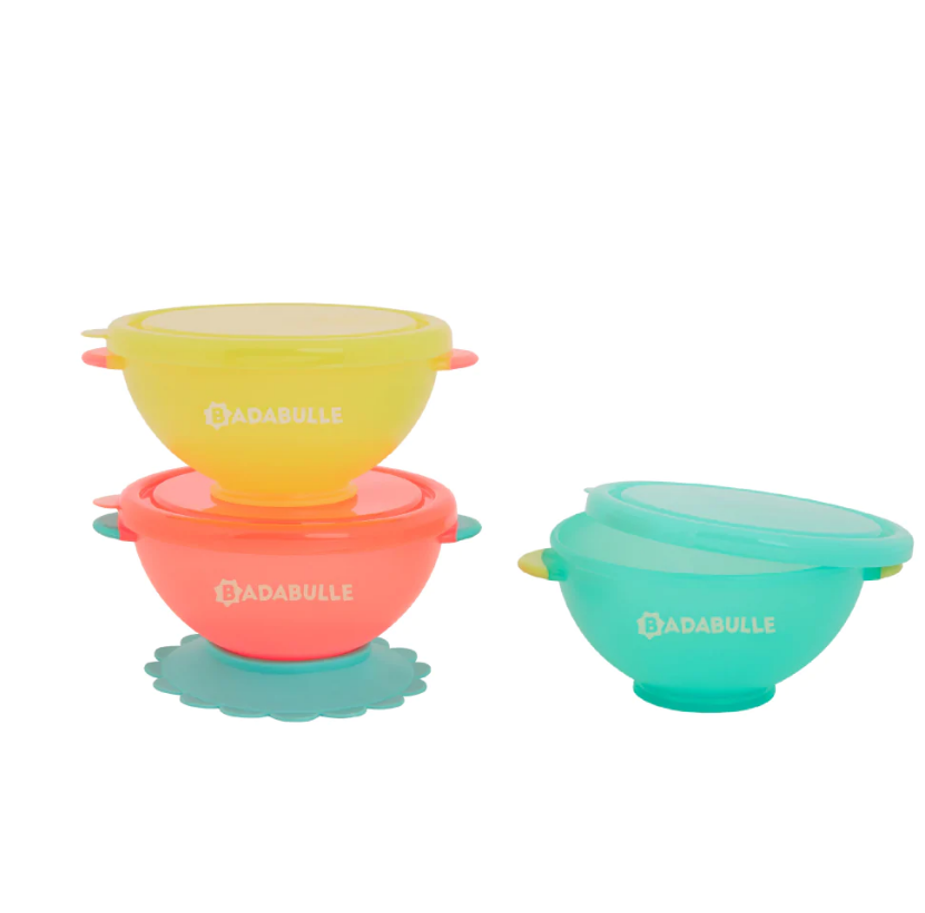 Set 3 boluri colorate Badabulle cu capac si suport antiderapant 330 ml