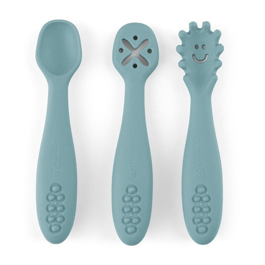 Set 3 lingurite, Petite&Mars, Take&Match, Din silicon, Diverse forme, Pentru supa, paste, alimente usoare, Dezvolta simturile si abilitatile senzoriale, Adecvate pentru masina de spalat vase, Fara BPA, 6 luni+, Frosted Sky, Albastru