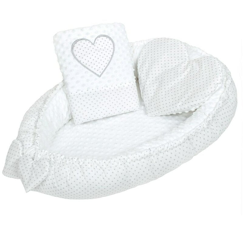 Set 3 piese, New Baby, Luxury, Baby Nest cu doua fete, Cu paturica si pernuta in forma de inima, Minky Heart White