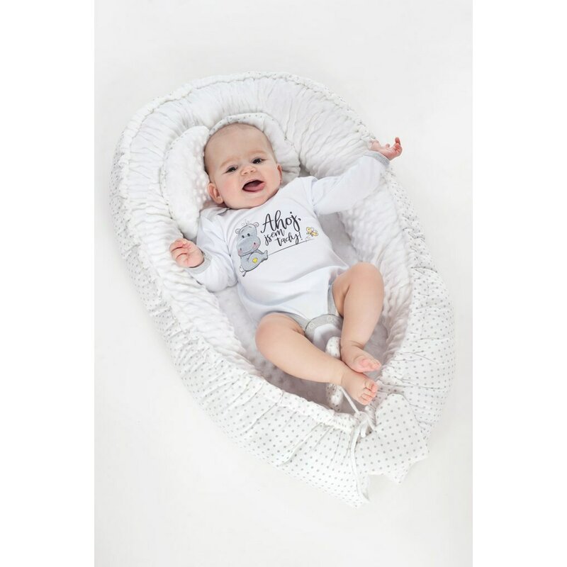 Set 3 piese, New Baby, Luxury, Baby Nest cu doua fete, Cu paturica si pernuta in forma de inima, Minky Heart White