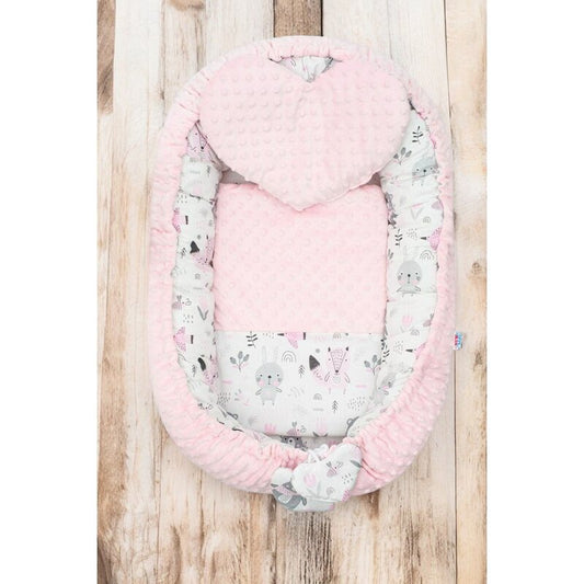Set 3 piese, New Baby, Luxury, Baby Nest cu doua fete, Cu paturica si pernuta in forma de inima, Minky Bears Pink