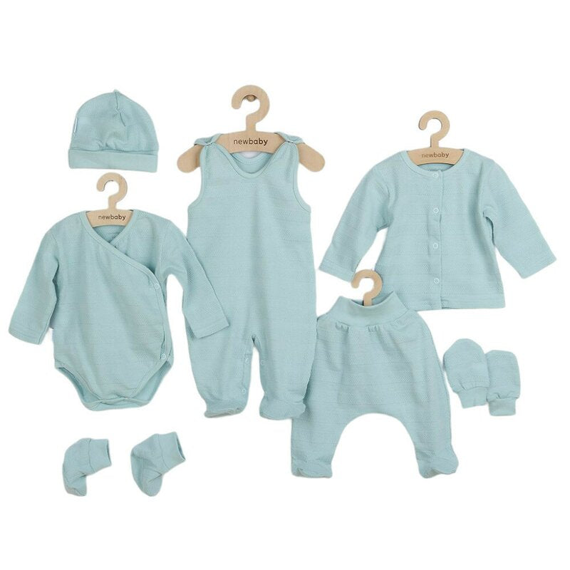 Set 7 piese New Baby I AM 56, Albastru – setul complet așezat pe umerașe